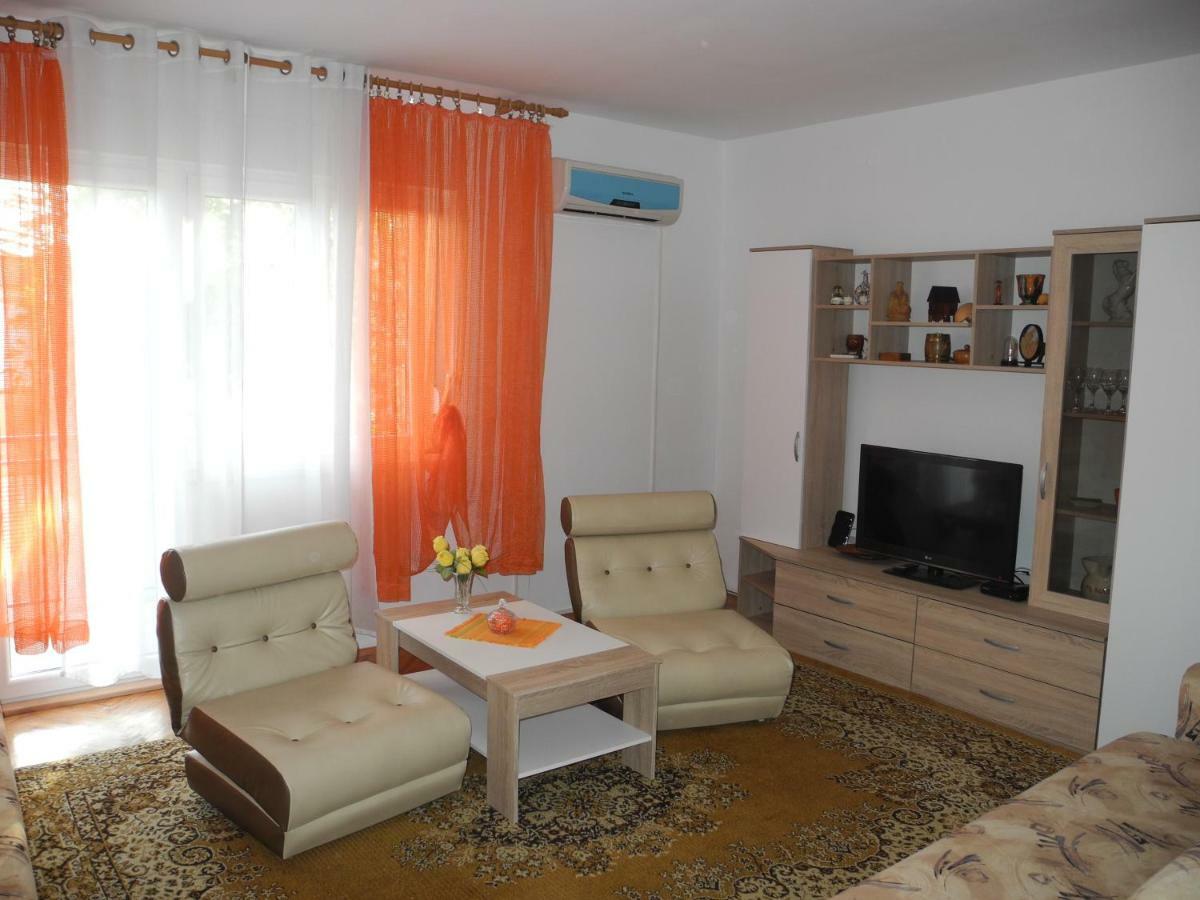 Apartments Karla Цриквеница Экстерьер фото