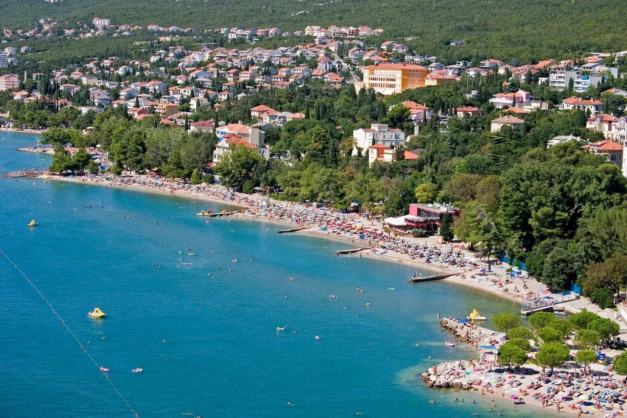 Apartments Karla Цриквеница Экстерьер фото